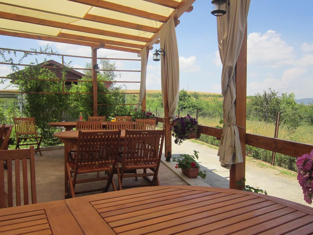 Camping Verila Hotel Sapareva Banya Ngoại thất bức ảnh