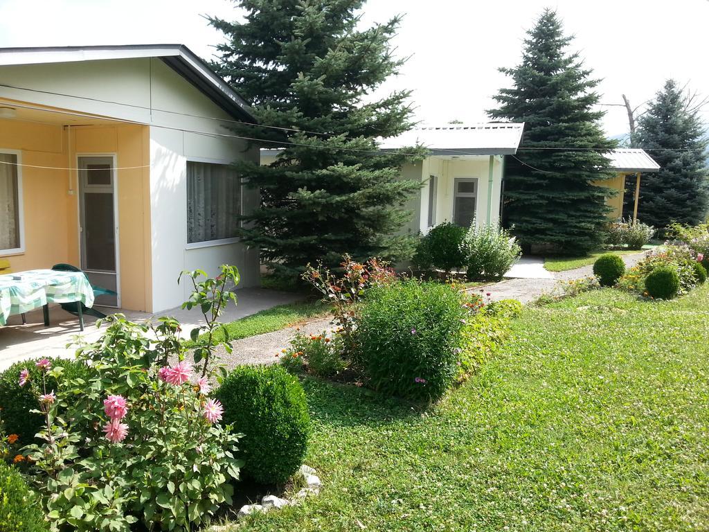 Camping Verila Hotel Sapareva Banya Ngoại thất bức ảnh