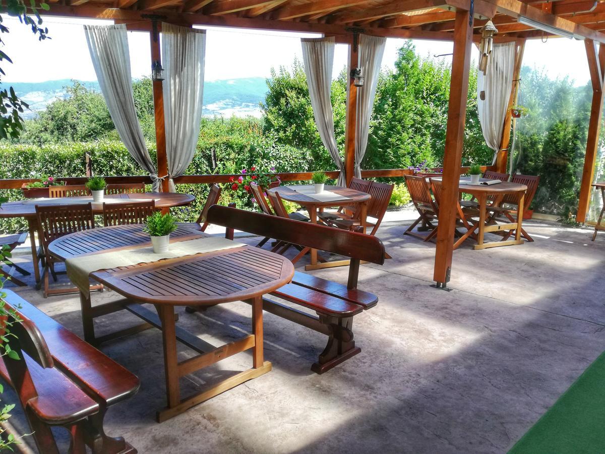 Camping Verila Hotel Sapareva Banya Ngoại thất bức ảnh